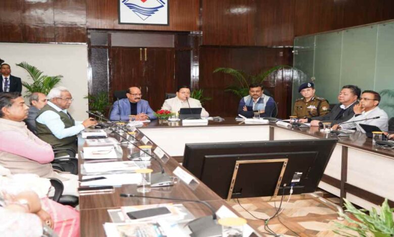 Uttarakhand News: कुंभ मेला-2027 तैयारियों की CM धामी ने की समीक्षा, अधिकारियों को अक्टूबर तक सभी कार्य पूरे करने के निर्देश, कहा- काम में देरी या लापरवाही बर्दाश्त नहीं….. Uttarakhand News: कुंभ मेला-2027 तैयारियों की CM धामी ने की समीक्षा, अधिकारियों को अक्टूबर तक सभी कार्य पूरे करने के निर्देश, कहा- काम में देरी या लापरवाही बर्दाश्त नहीं…..