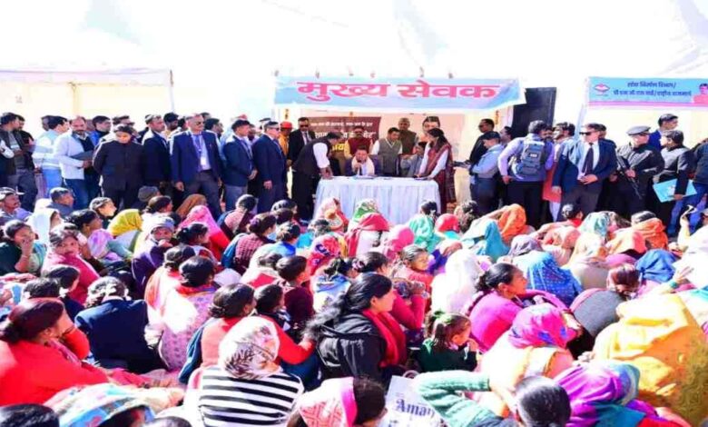 Uttarakhand News: सीएम पुष्कर सिंह धामी ने समाज कल्याण विभाग की समीक्षा बैठक में वन-क्लिक से किया ₹141 करोड़ से अधिक की पेंशन राशि का वितरण….. Uttarakhand News: सीएम पुष्कर सिंह धामी ने समाज कल्याण विभाग की समीक्षा बैठक में वन-क्लिक से किया ₹141 करोड़ से अधिक की पेंशन राशि का वितरण…..