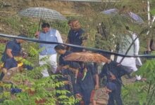 Uttarkashi: सीएम धामी का यमुना घाटी दौरा, बारिश-ओलावृष्टि के बीच नगाणगांव पहुंचे
