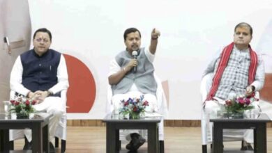 BJP अध्यक्ष का उत्तराखंड प्रवास: टपकेश्वर मंदिर में किए दर्शन, बूथ अध्यक्ष के घर पहुंचे, फिर युवाओं से संवाद