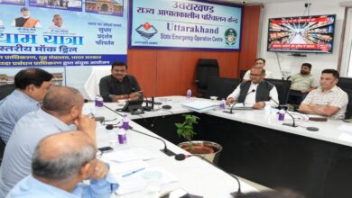 Uttarakhand News: चारधाम यात्रा व्यवस्थाओं को लेकर शासन सख्त, CS आनंद बर्द्धन बोले- श्रद्धालुओं को दर्शन में न हो कोई परेशानी; जिलाधिकारियों को दिए चाकचौबंद इंतजाम के निर्देश…..